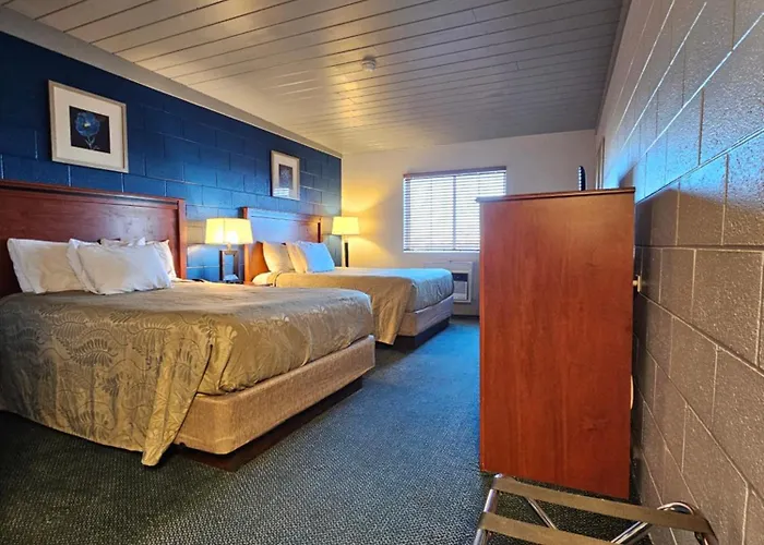 Motel 1st Choice