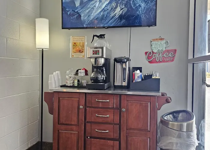 1st Choice Motel 2*