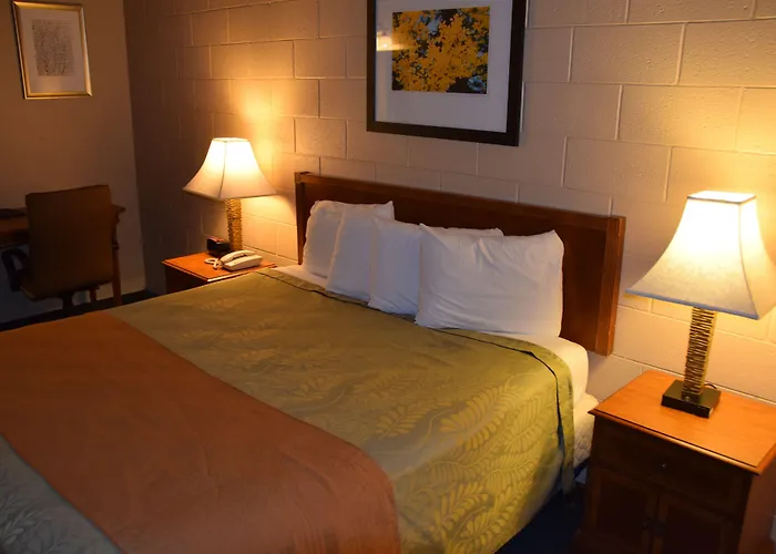 Motel 1st Choice