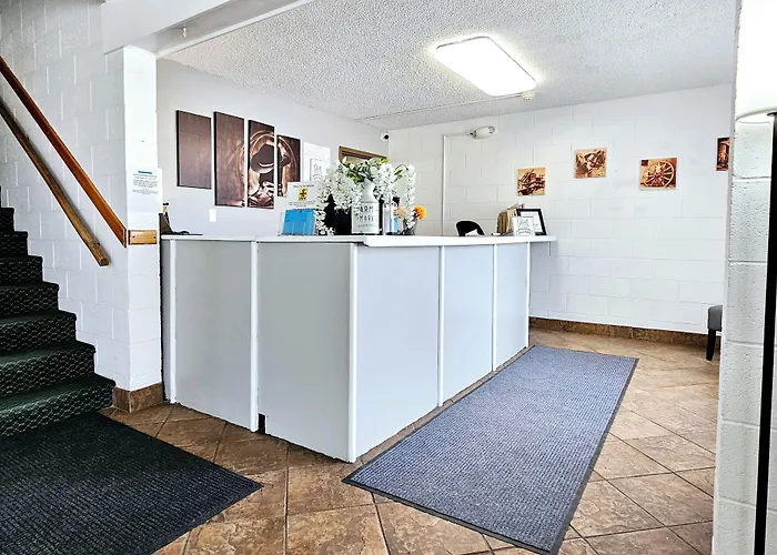 1st Choice Motel